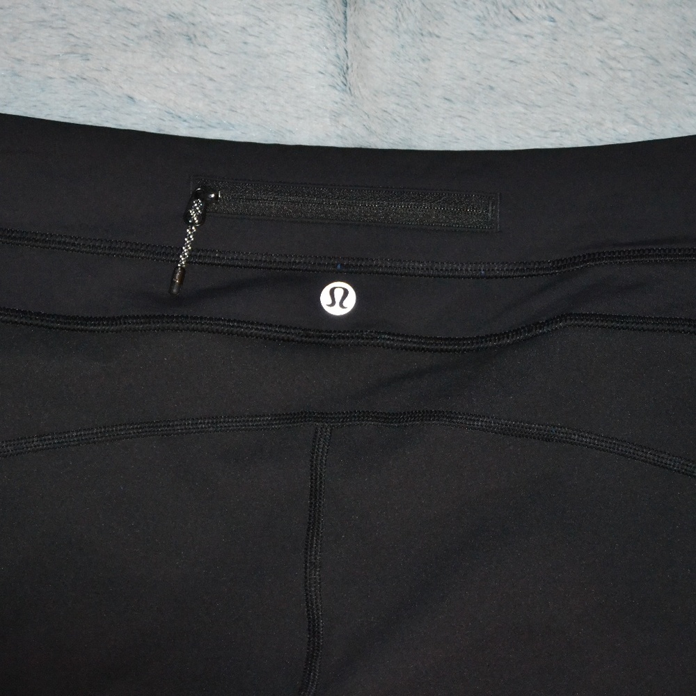 Lululemon Athletica Black Running Leggings Size 6